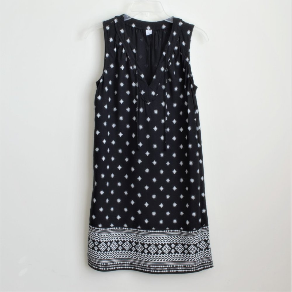 Old Navy Black + White sleeveless dress, Size XS